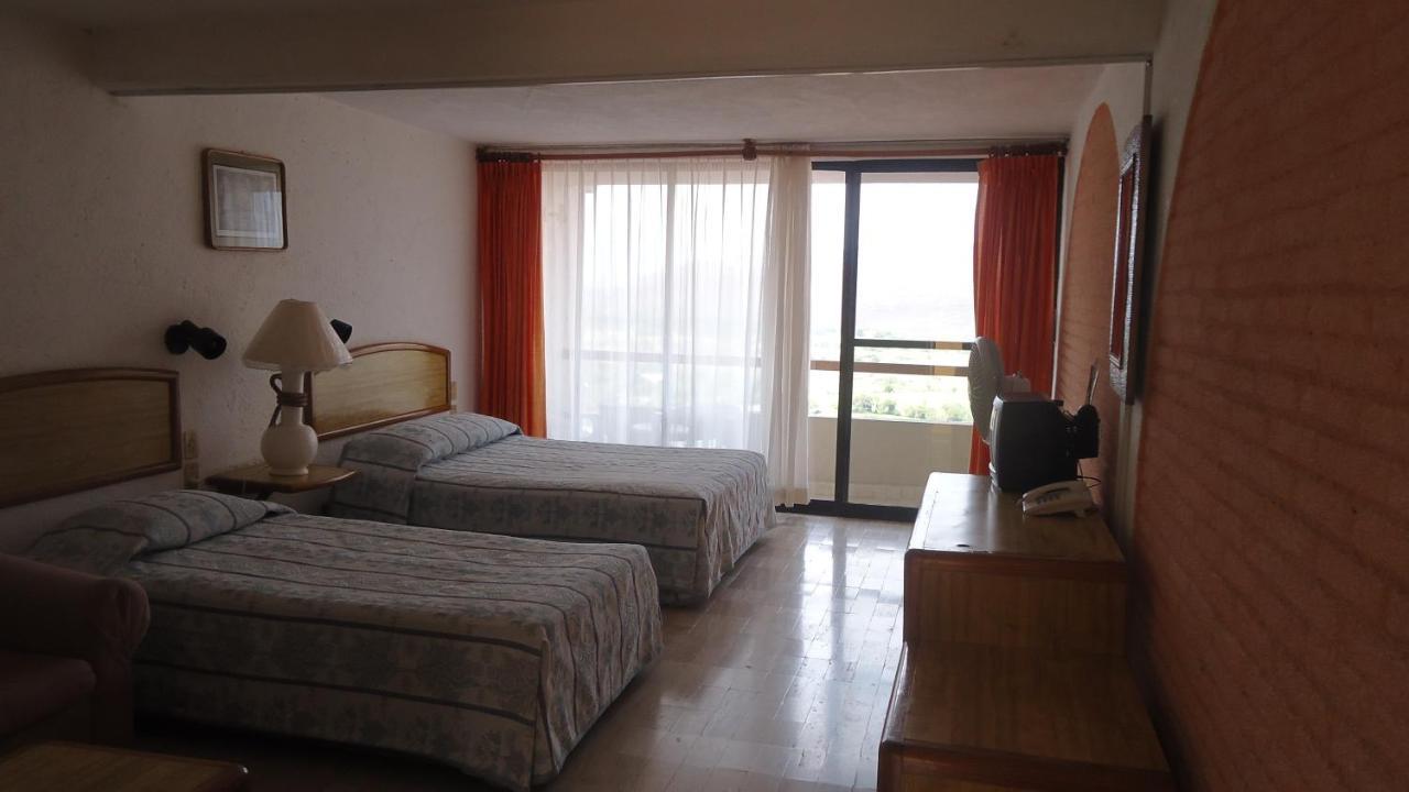 Hotel Piedras De Sol Solaris Morelos Tlaltizapán Стая снимка